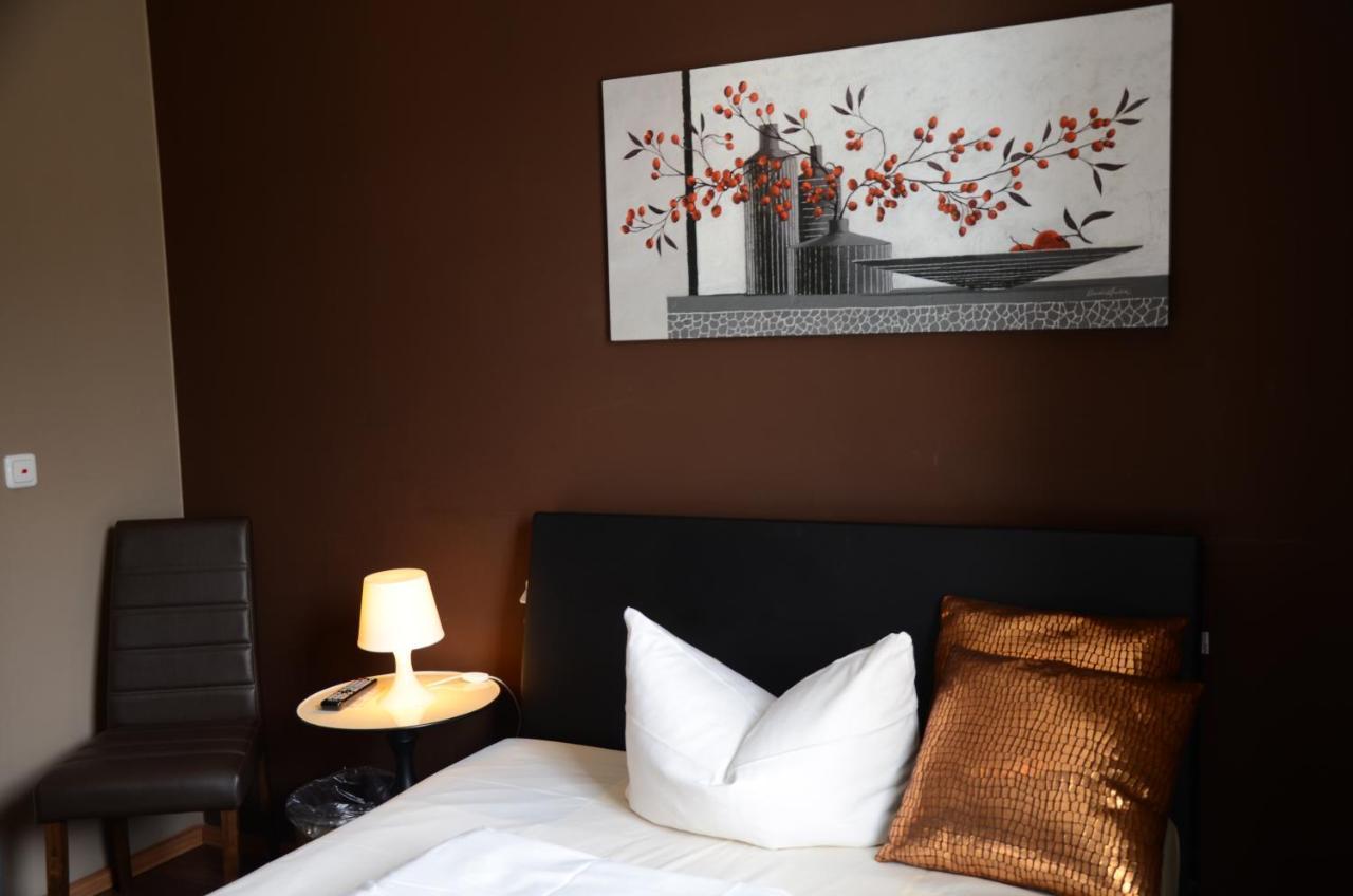 Hotel Rheinstein Рюдесхайм ам Рейн Екстериор снимка